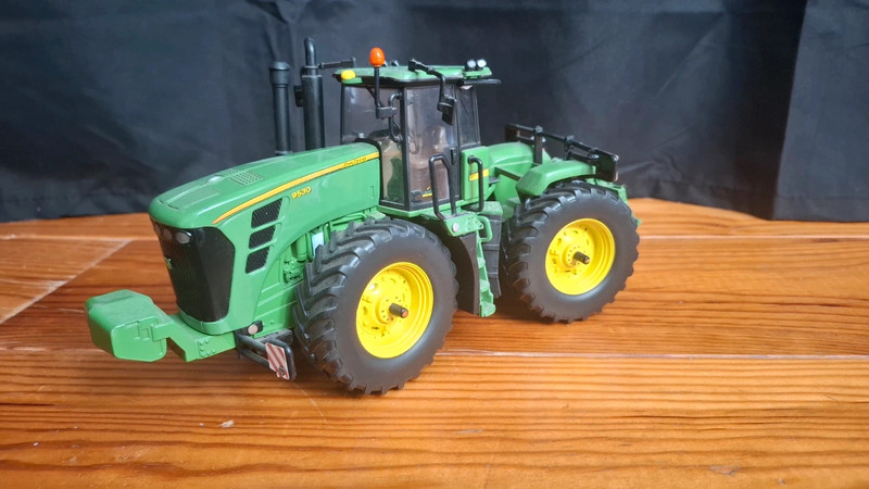 John deere 9530