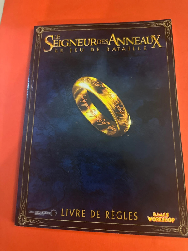 Livre jeu bataille le seigneurdes anneaux comme neuf