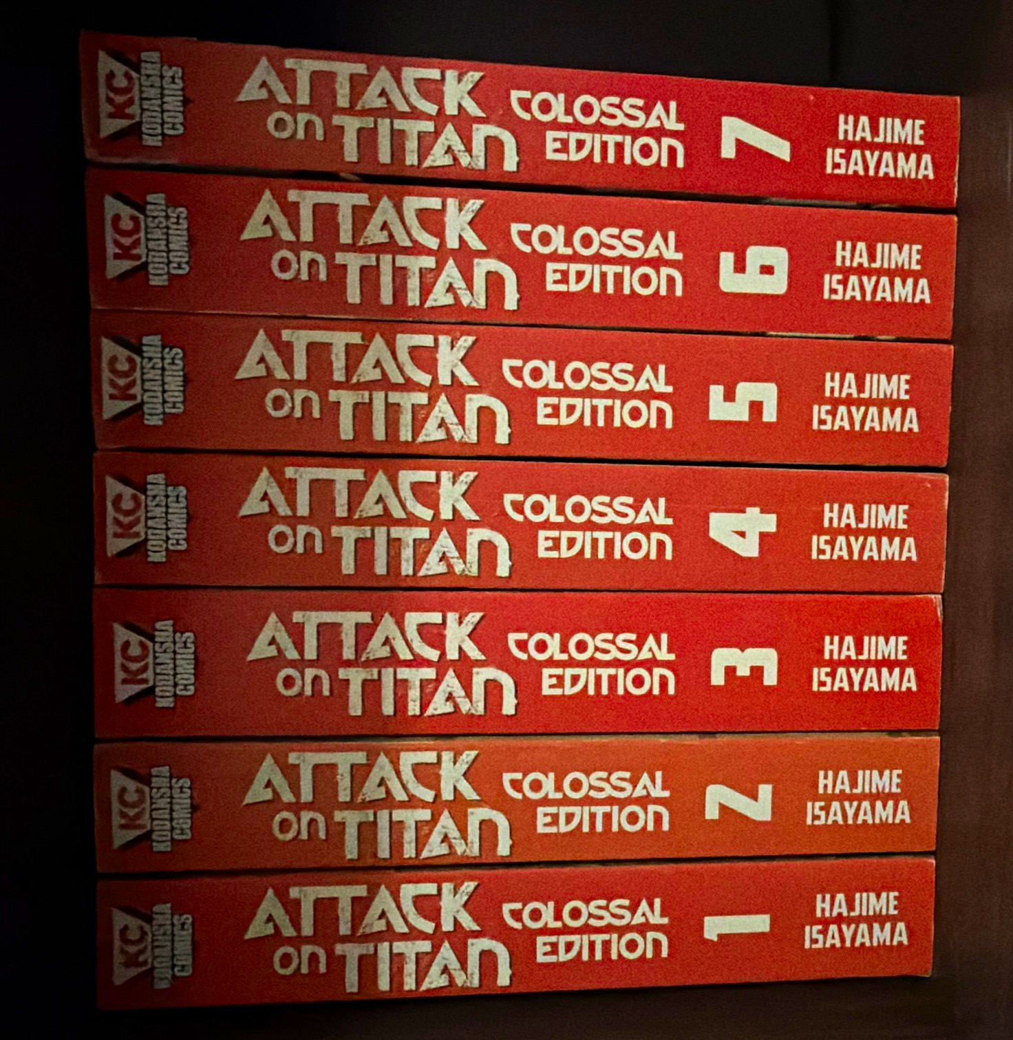 Attack on Titan Colossal Edition Vol 1-7 Hajime Isayama Kodansha Comics