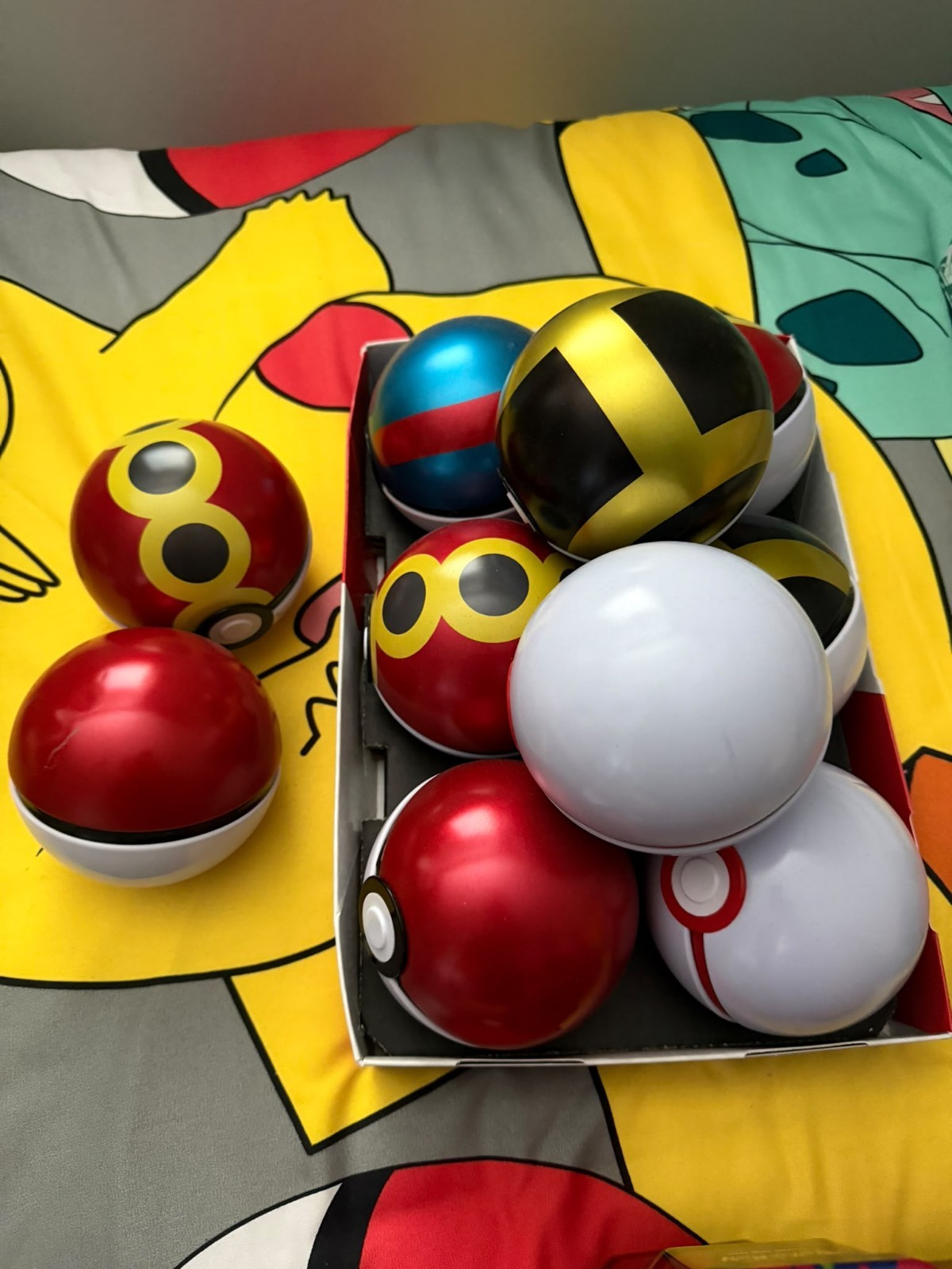 10 x Poke ball tins empty Pokemon TCG