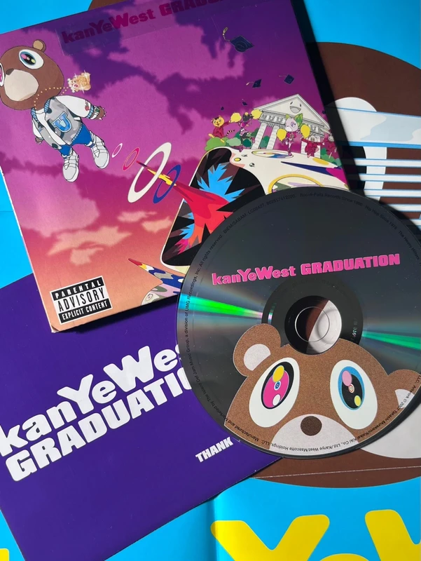 Kanye West – Graduation – CD Digipack 2007 + Poster + Sticker Original