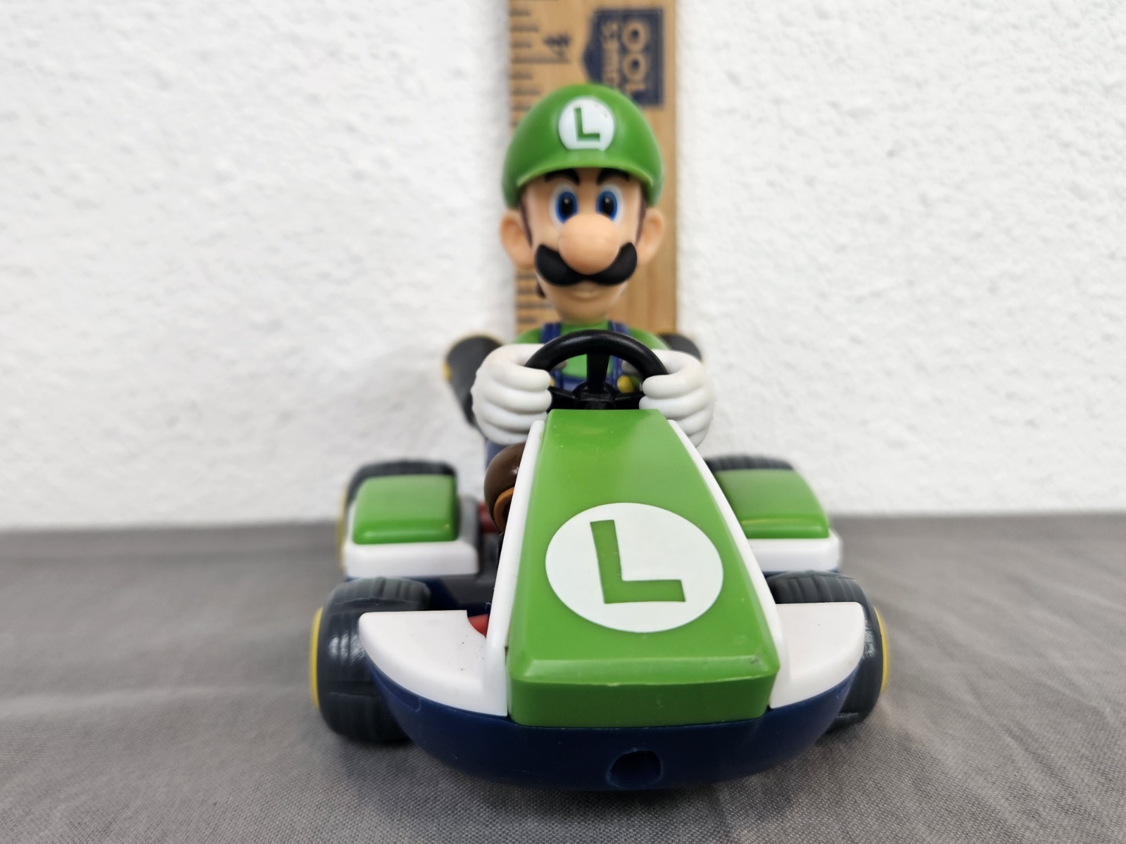 Mario Kart Spin Out Luigi Kart Racer Modellino Kart 2020
