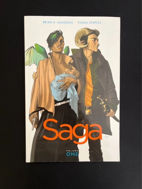 Saga (Comic) - Volume 1
