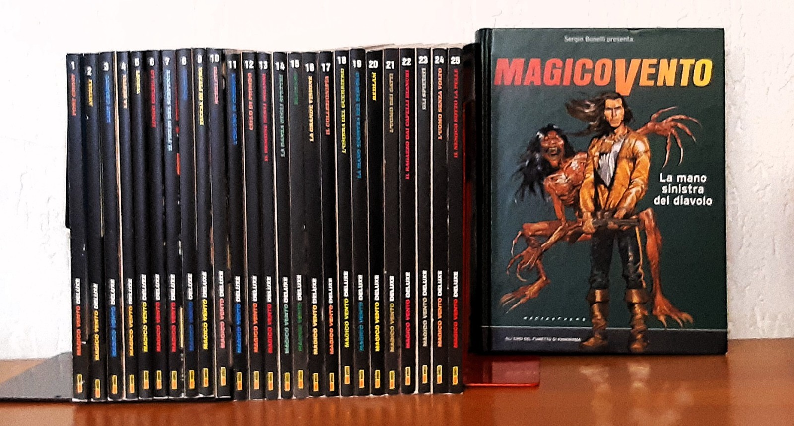 MAGICO VENTO DE LUXE – Collezione completa 1/25 a colori + cartonato Panorama –