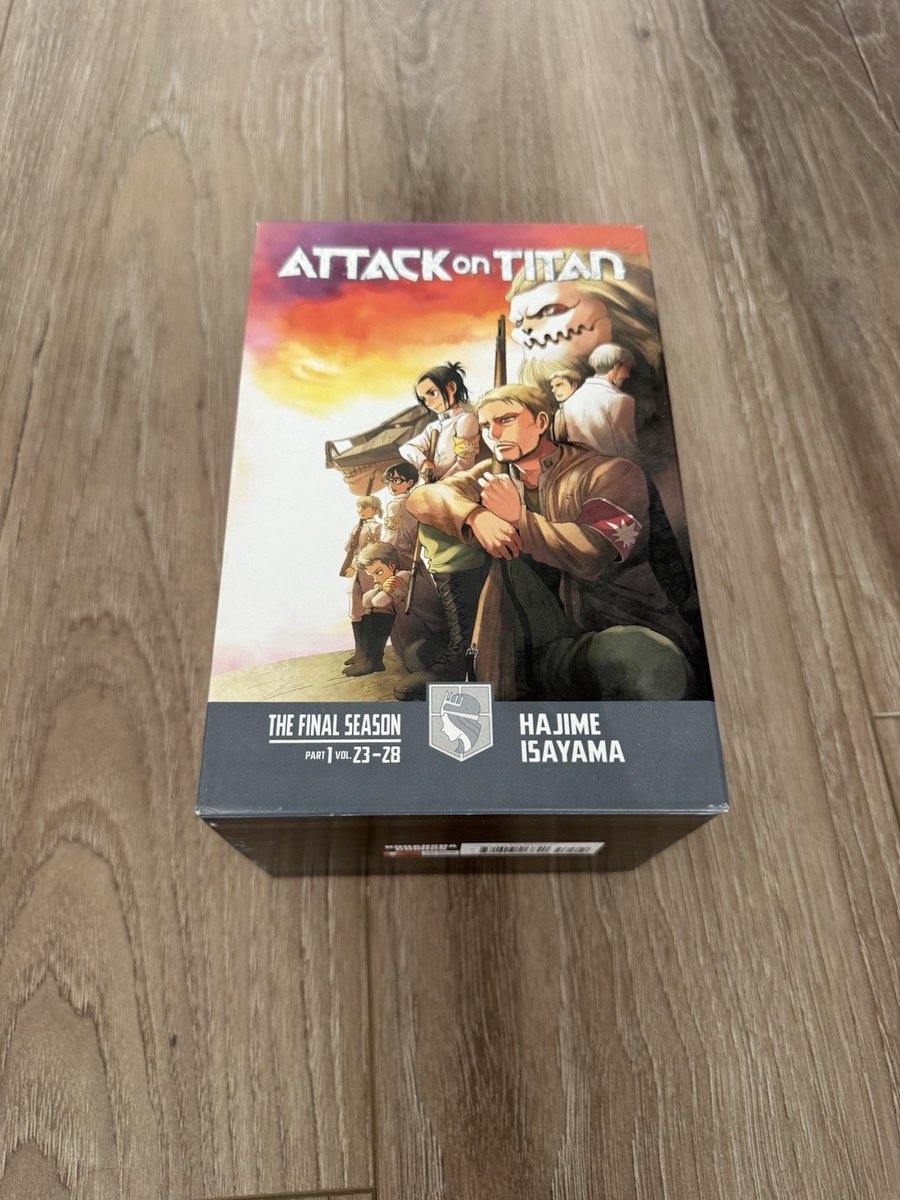 AOT Manga Box Set Stagione 4 Parte 1