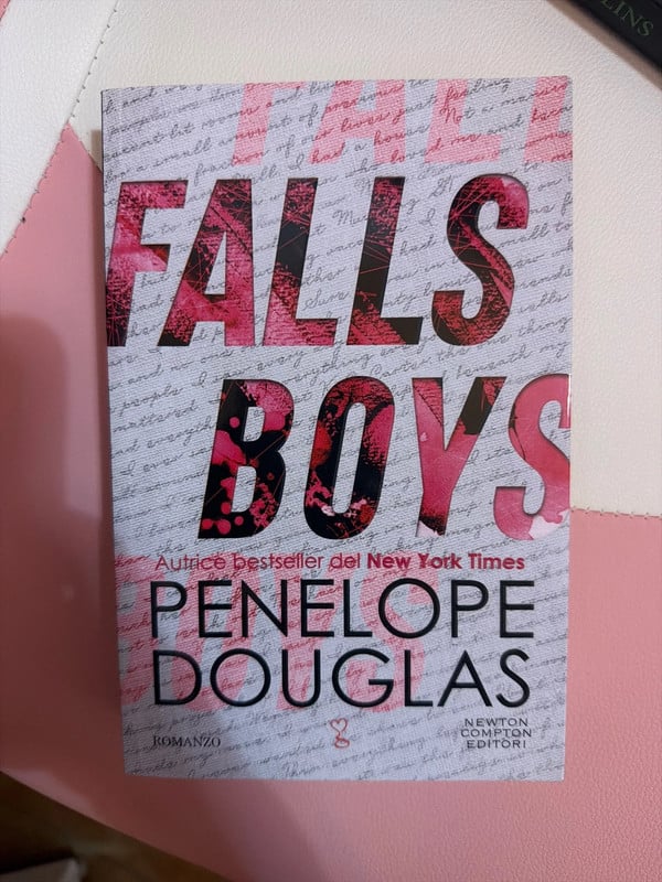 Libro di Penelope Douglas