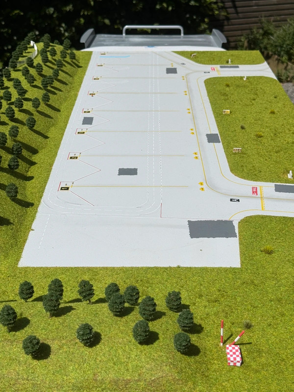 model airport 1/400