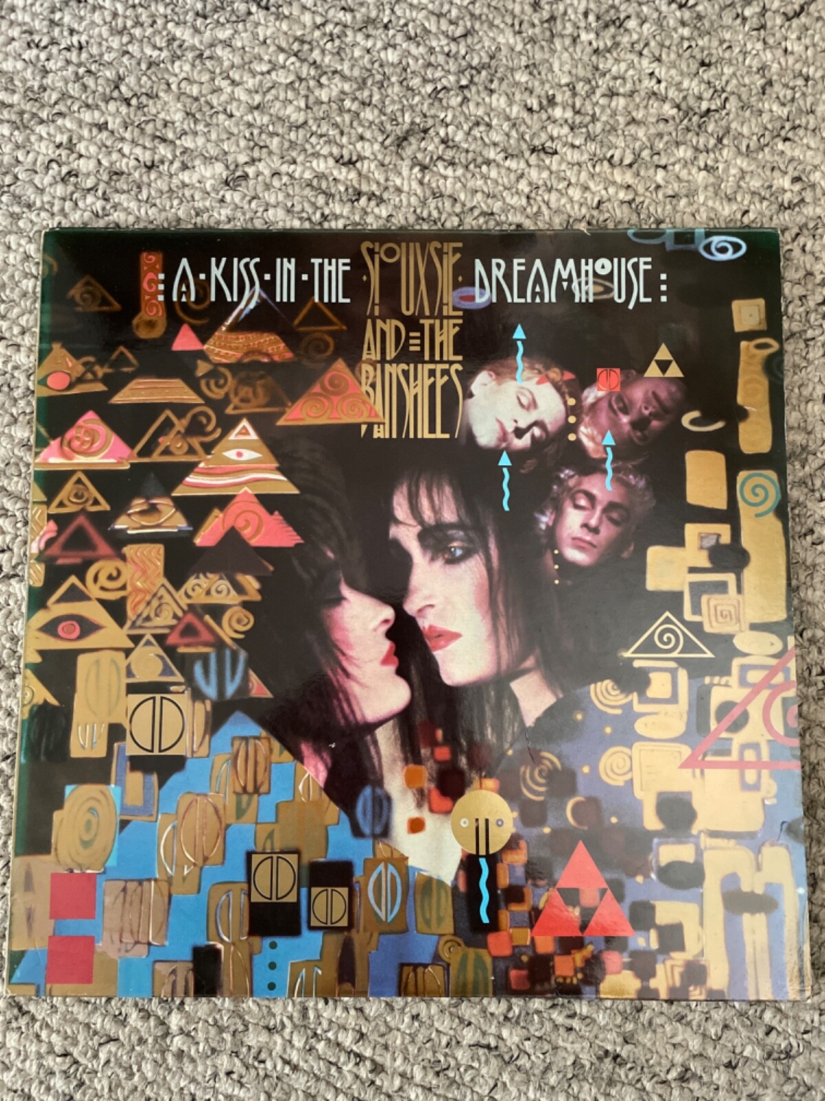 🌙 Siouxsie and the Banshees – A Kiss in the Dreamhouse – 1982 UK LP – POLD 5064