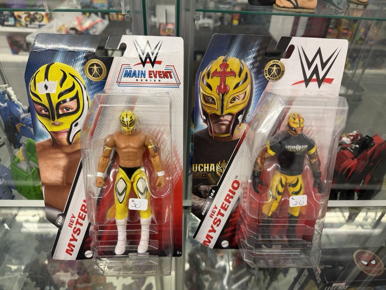 Lotto 2 action figure sigillate WWE Main Event Rey Mysterio Basic Series 150 e 144!