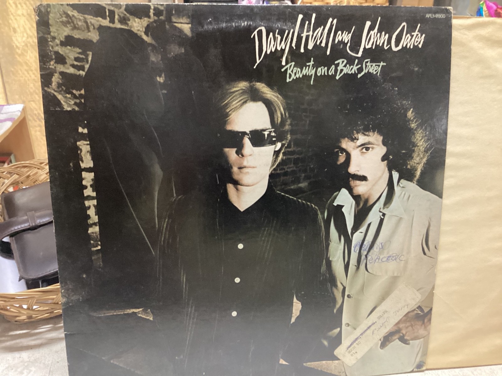 Daryl Hall And John Oates—Beauty on a Back Street,, VG+ vinyl..AFL12300