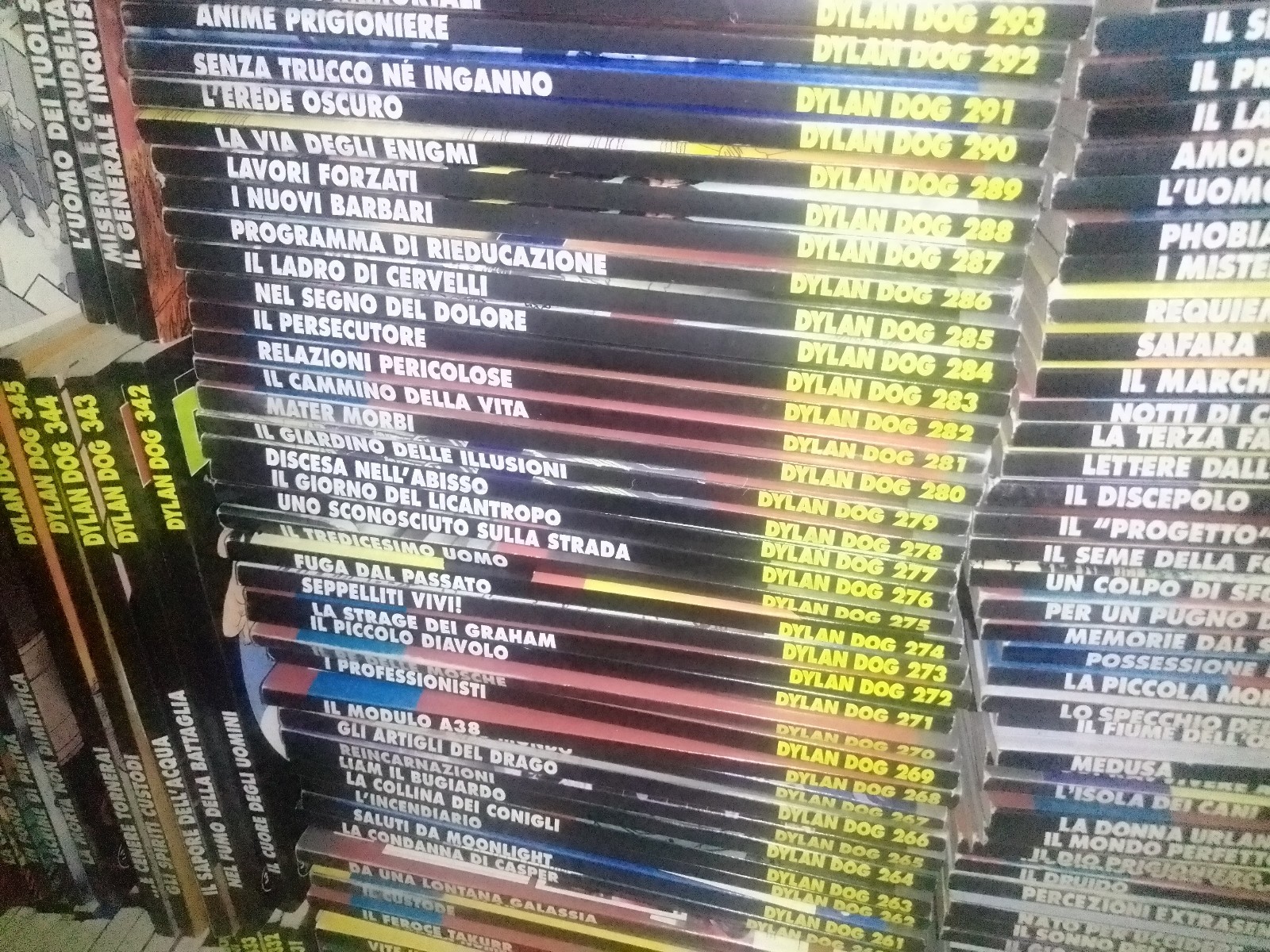 Dylan dog collezione sono rimasti molti numeri