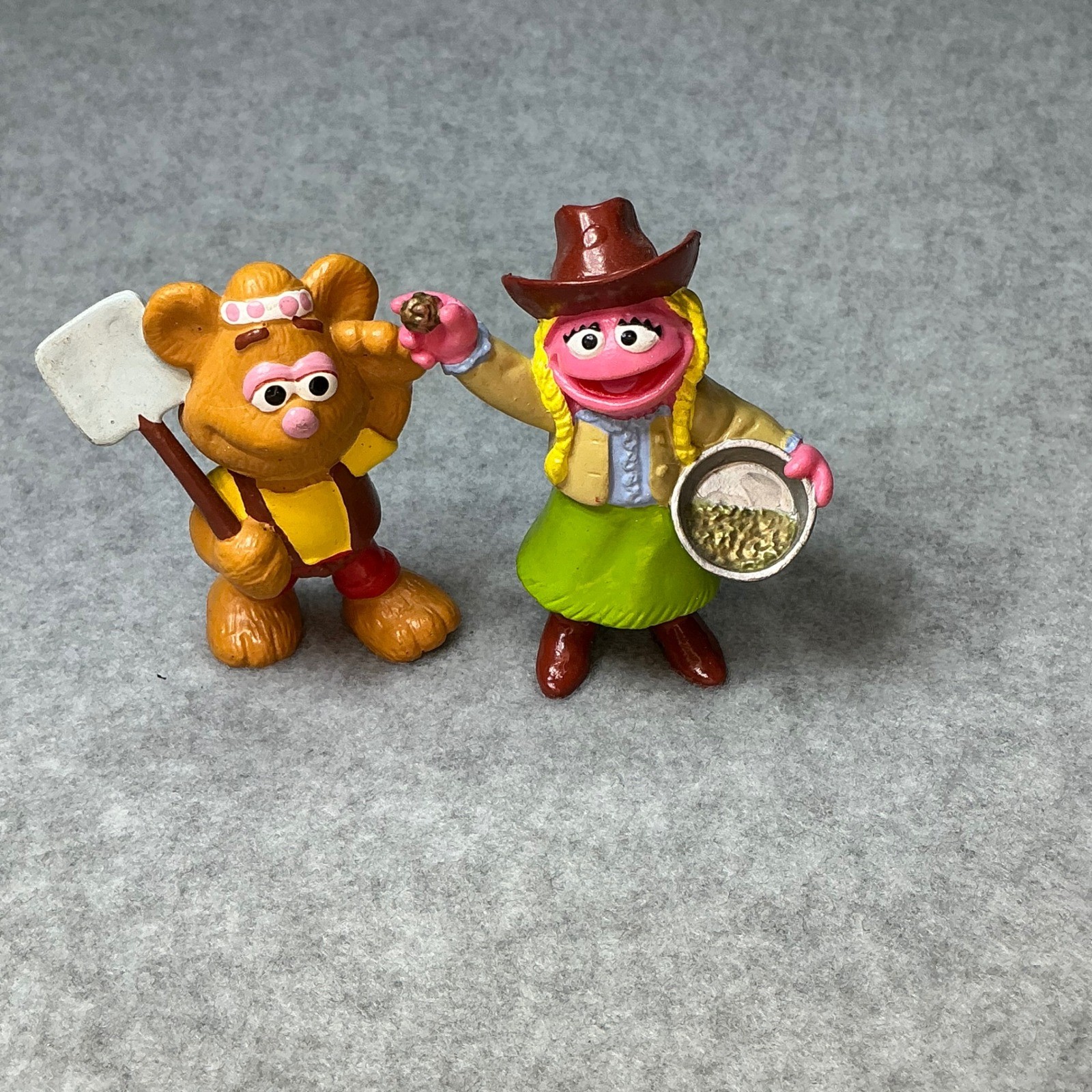 Vintage Muppet Babies PVC figure Fozzie orso Miss Piggy Gold Prospector Western