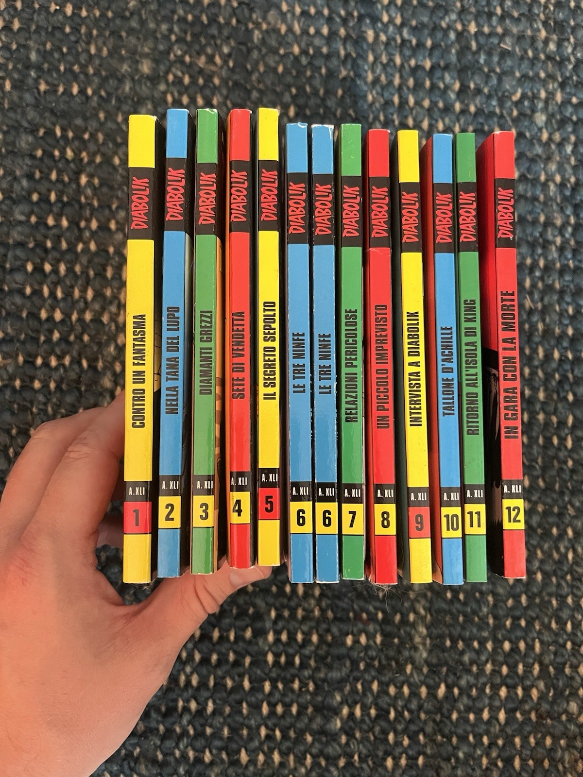 Diabolik Anno XLI Completa 1-12 Con Francobolli