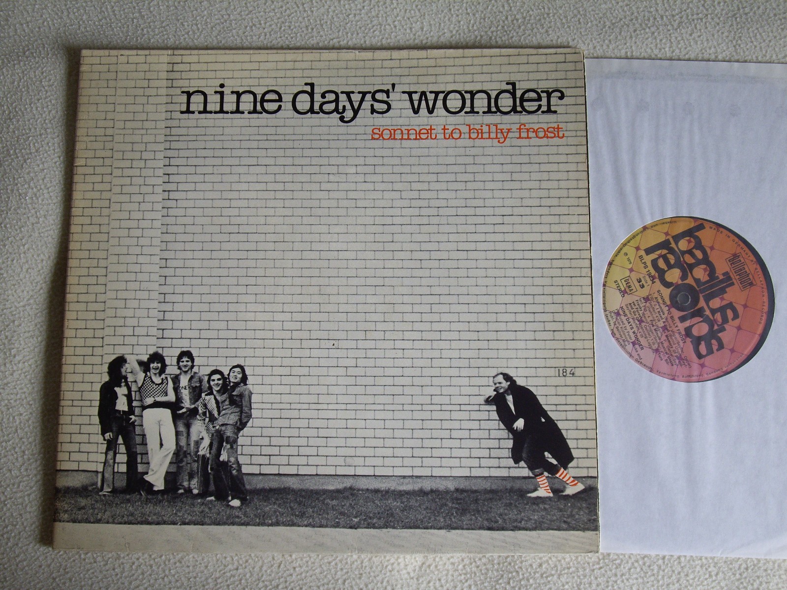 Nine Days' Wonder – Sonnet To Billy Frost FOC LP Bacillus Records 1976 ex / vg+