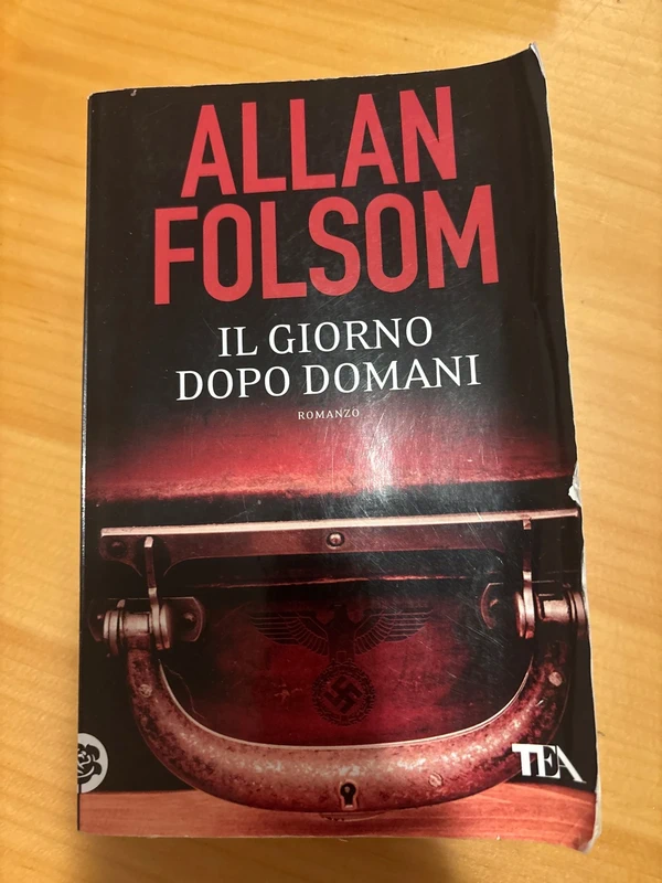 Libro il giorno dopodomani