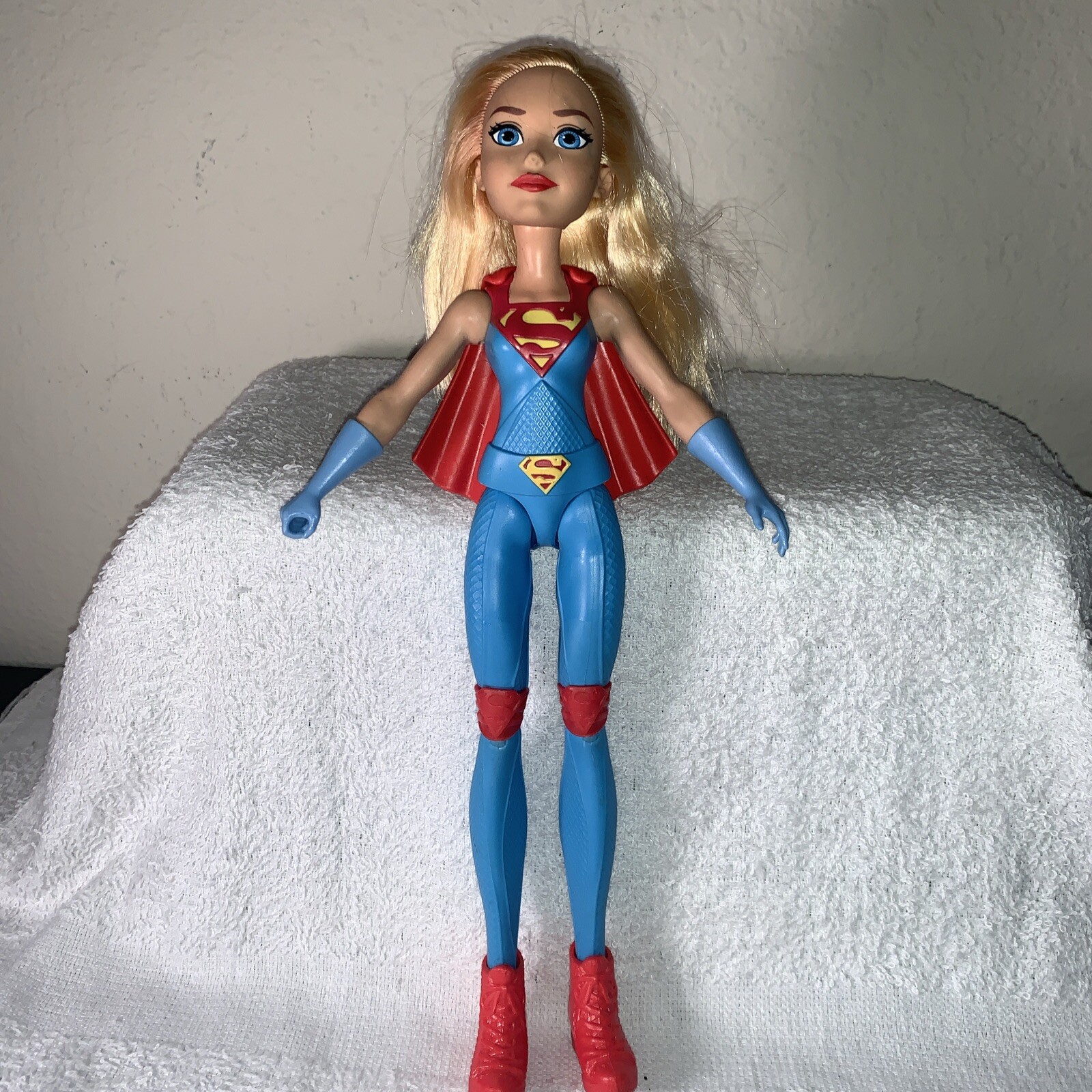 ACTION FIGURE SUPER GIRL 12” DC COMICS 2015 MATTEL SUPER HERO rara più in negozio