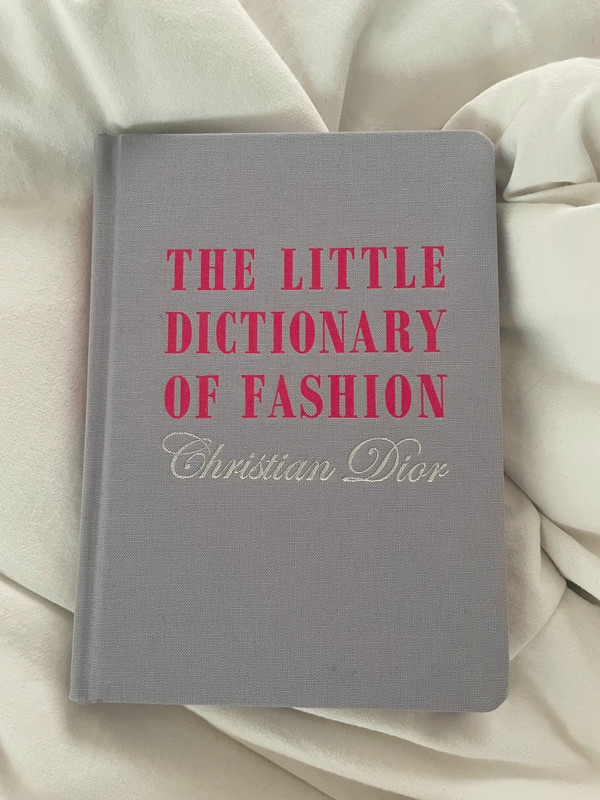 The Little Dictionary Of Fashiom - Christian Dior