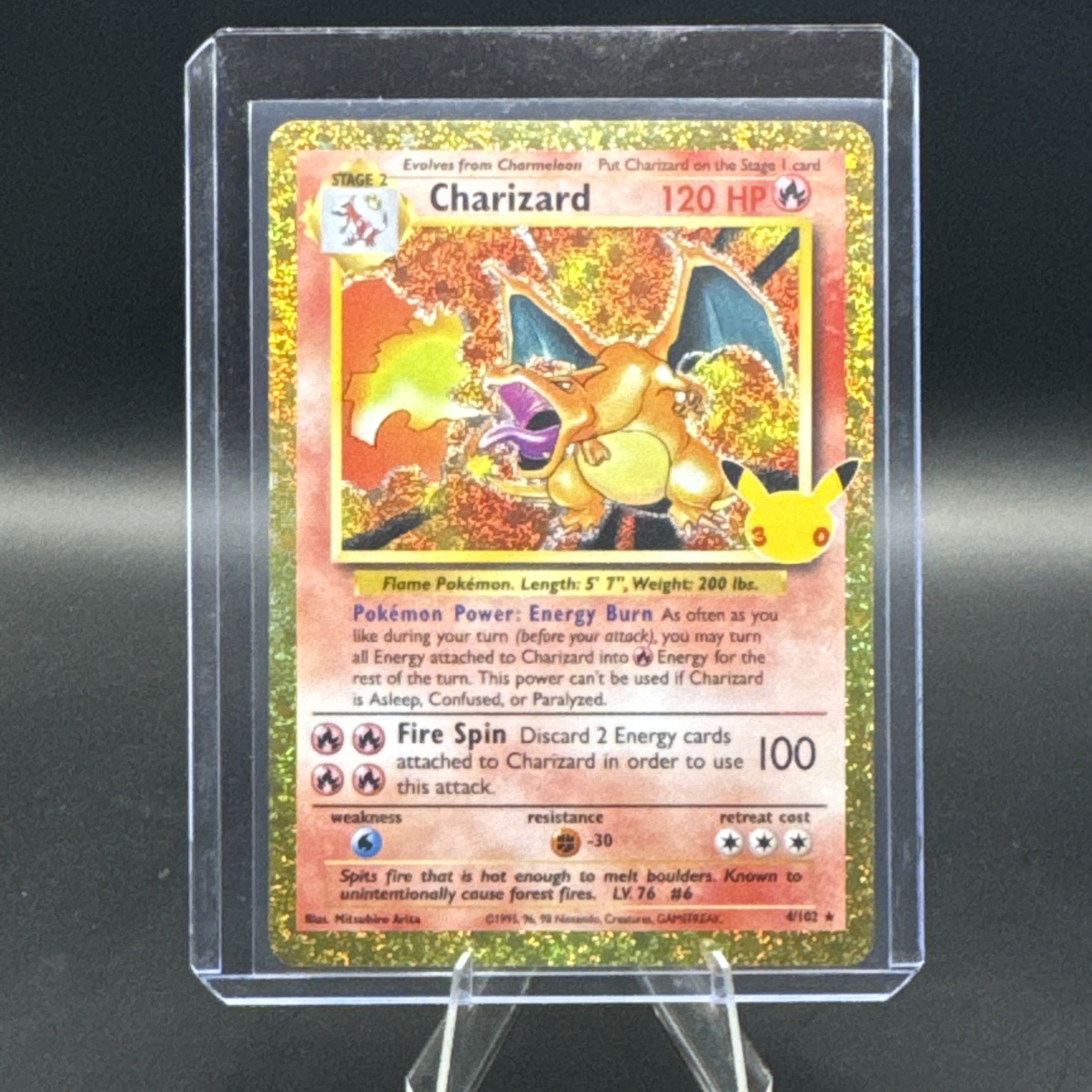 Charizard 30th Celebration 2026 Classic Collection 4/102 quasi nuovo SPEDIZIONE VELOCE 