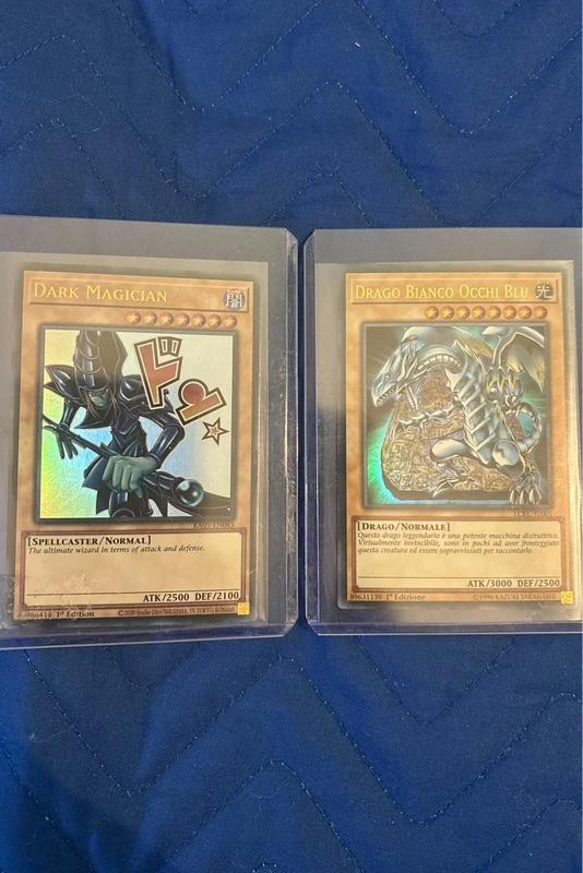 Drago bianco occhi blu - Mago nero