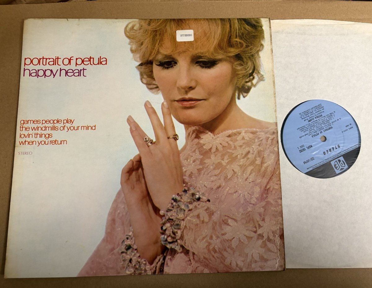 NSPL 18292 Petula Clark -  Portrait Of Petula