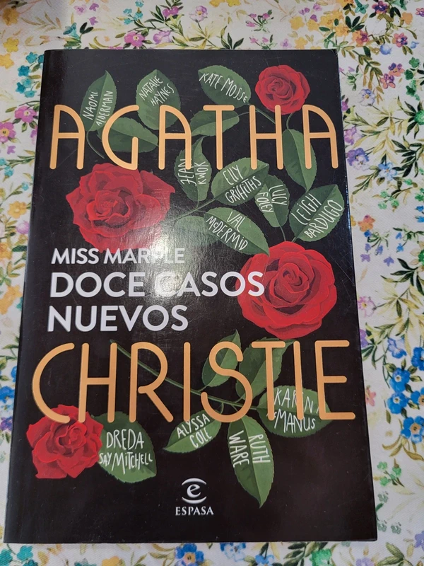 Miss Marple doce nuevos casos.