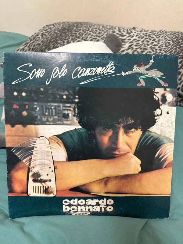 Sono solo canzonette" di Edoardo Bennato