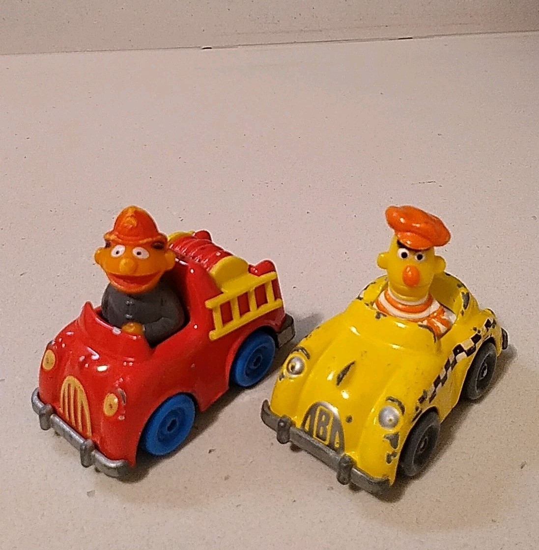 Playskool 1981 Muppets Bert Firetruck & Ernie Taxi Sesame Street Die-cast Car's 