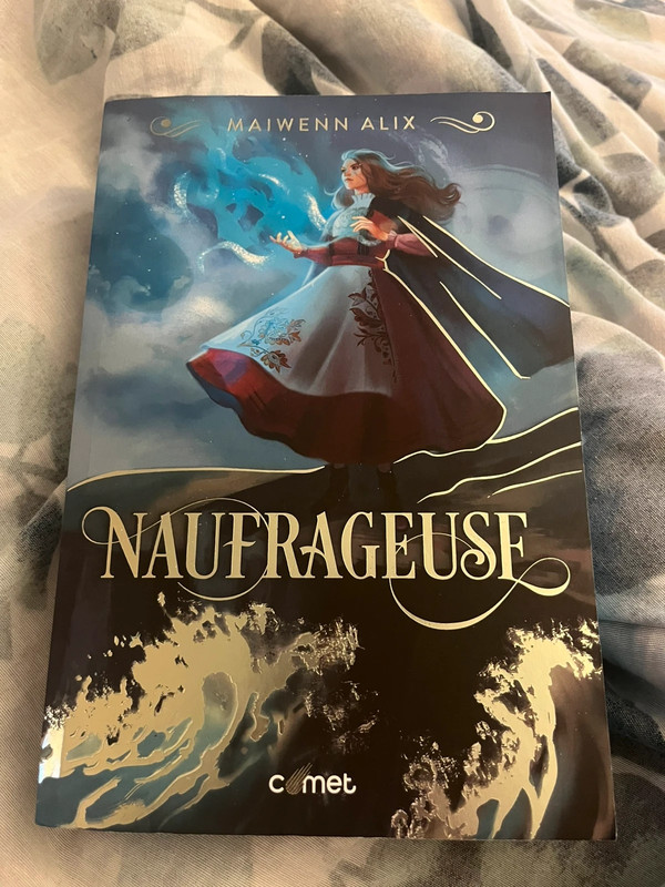 Naufrageuse Maiwenn Alix