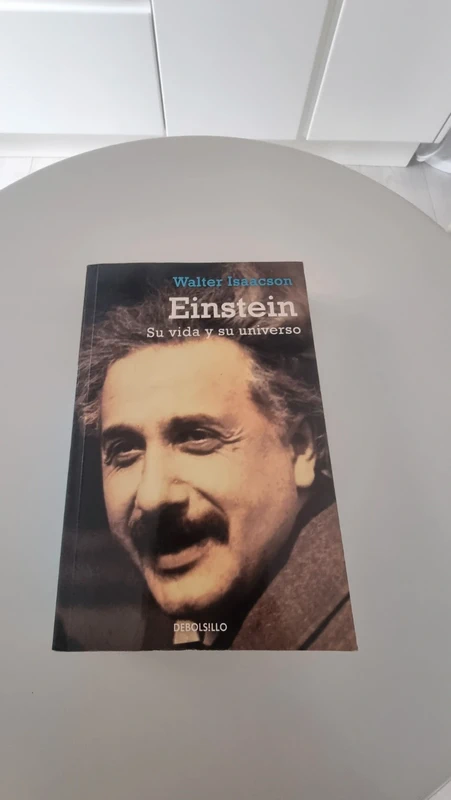 Einstein (Spanish Edition) - Walter Isaacson