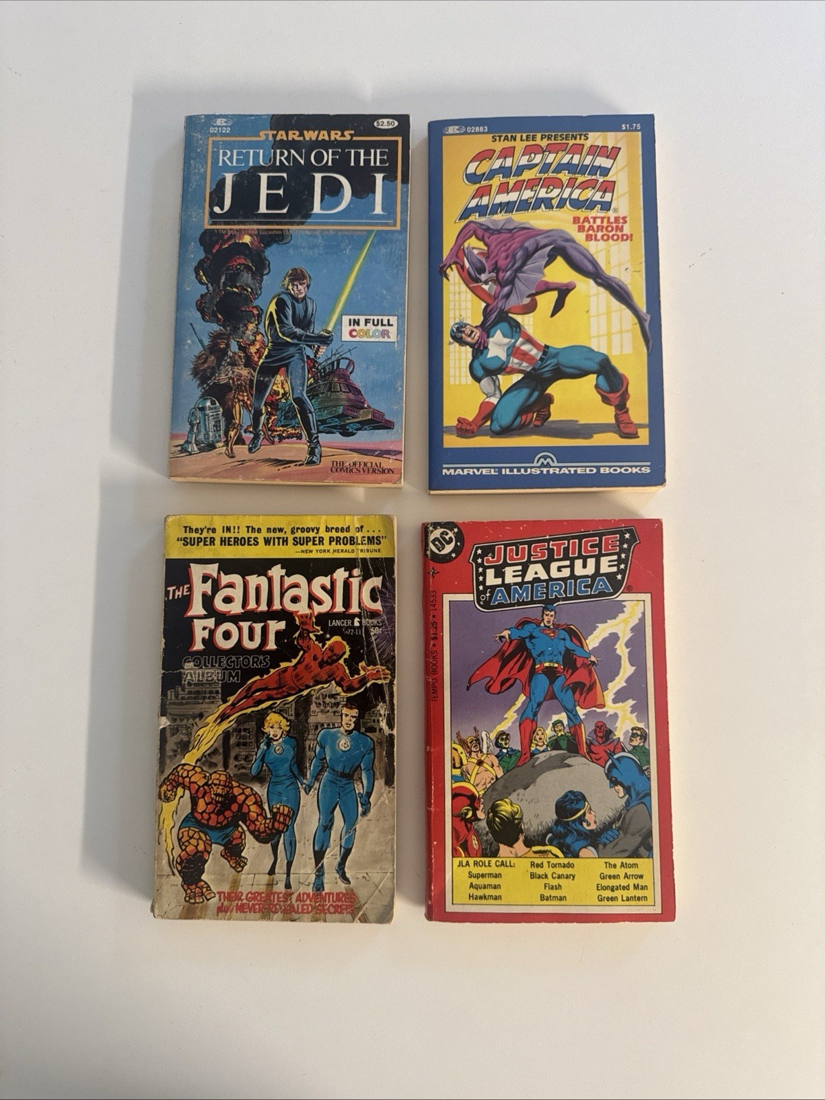 Star Wars Captain America Fantadtic Four JUSTICE LEAGUE - BROSSURA Lotto di 4