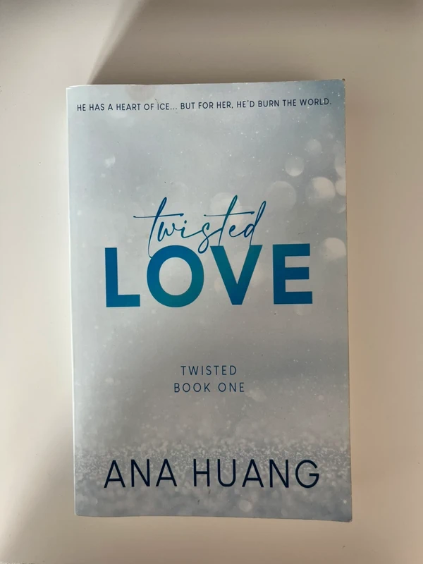 Twisted Love - Ana Huang