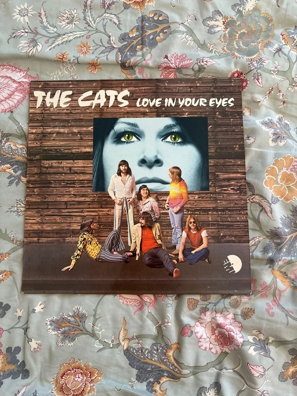 The cats lp love in your eyes