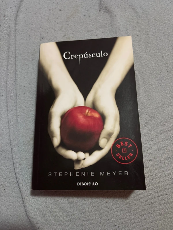 Crepúsculo / Twilight (La Saga Crepusculo / The Twilight Saga) (Spanish Edition) - Stephenie Meyer