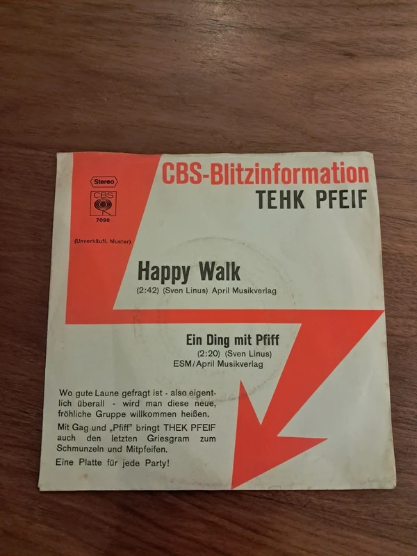 Tehk Pfeif  Happy walk promo single. Piraat.