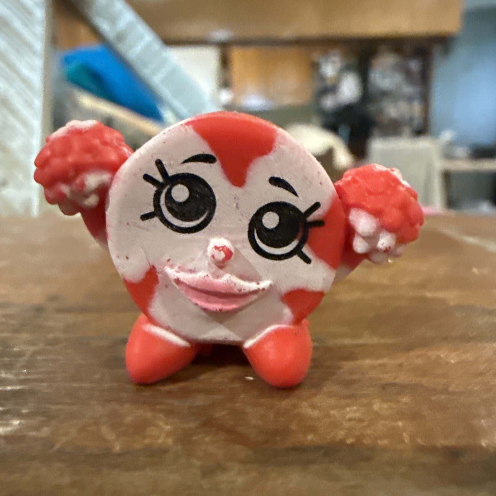 Snackins Blind Ball Scented Pencil Toppers Cherry Street Peppy Peppermint