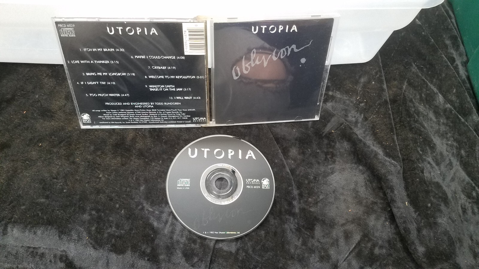 Oblivion by UTOPIA CD Todd Rundgren 1983 Passport Records PBCD 70873