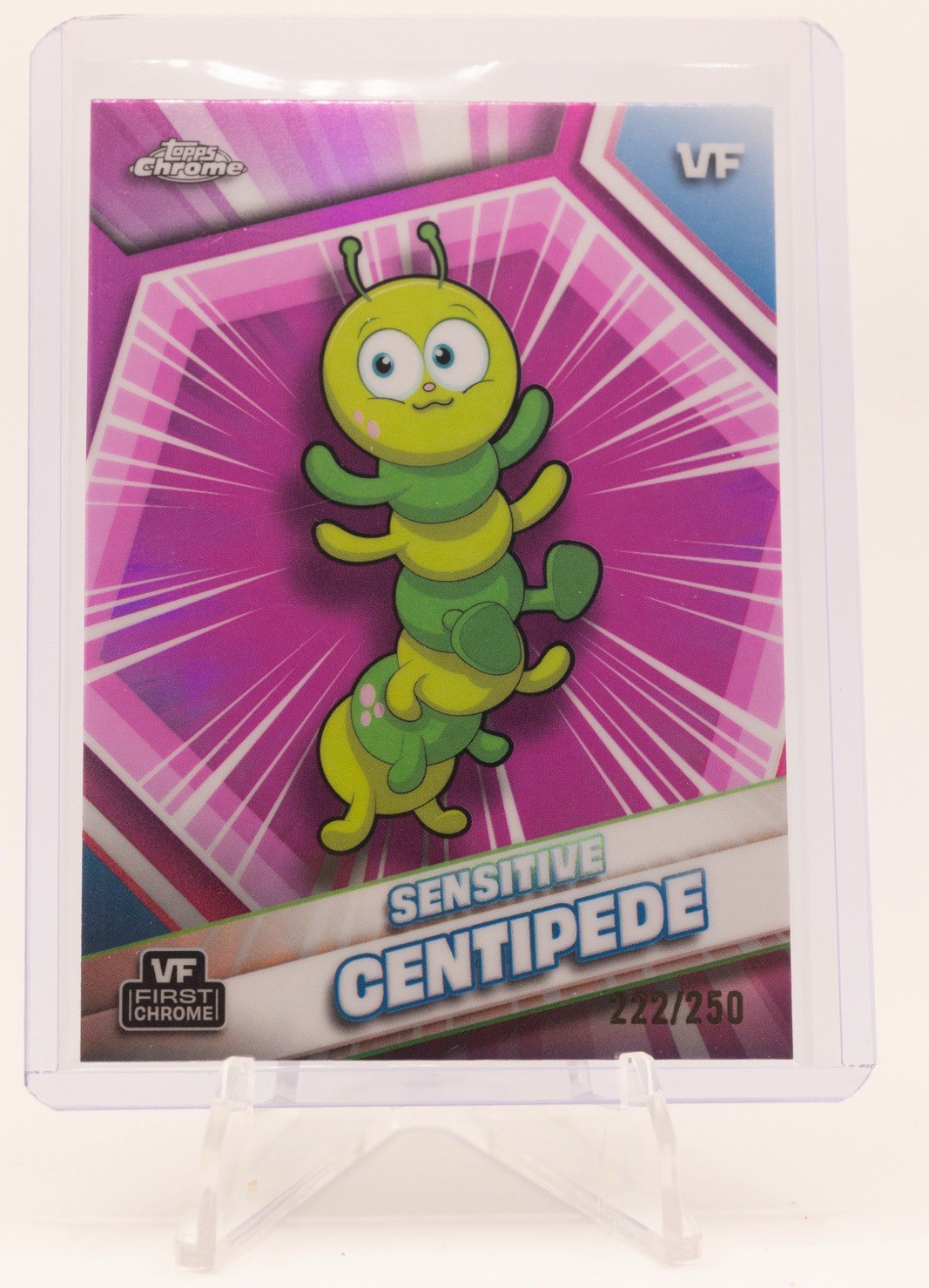VeeFriends Topps Chrome Sensitive Centipede #153 2026 numerato di serie /250