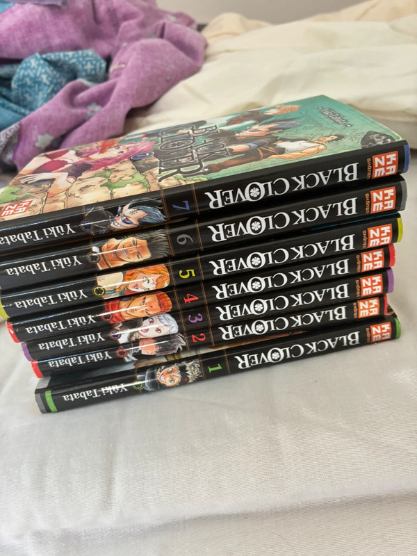 Lot manga black clover