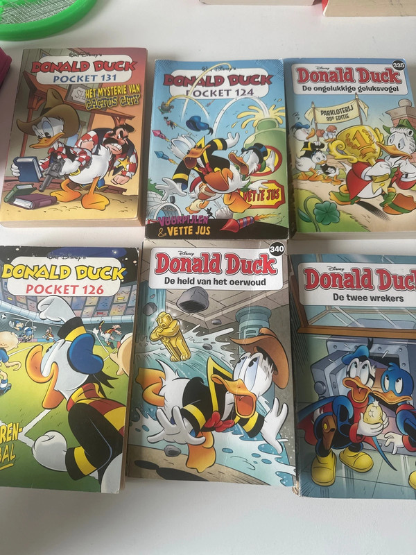 6 Donald Duck pockets