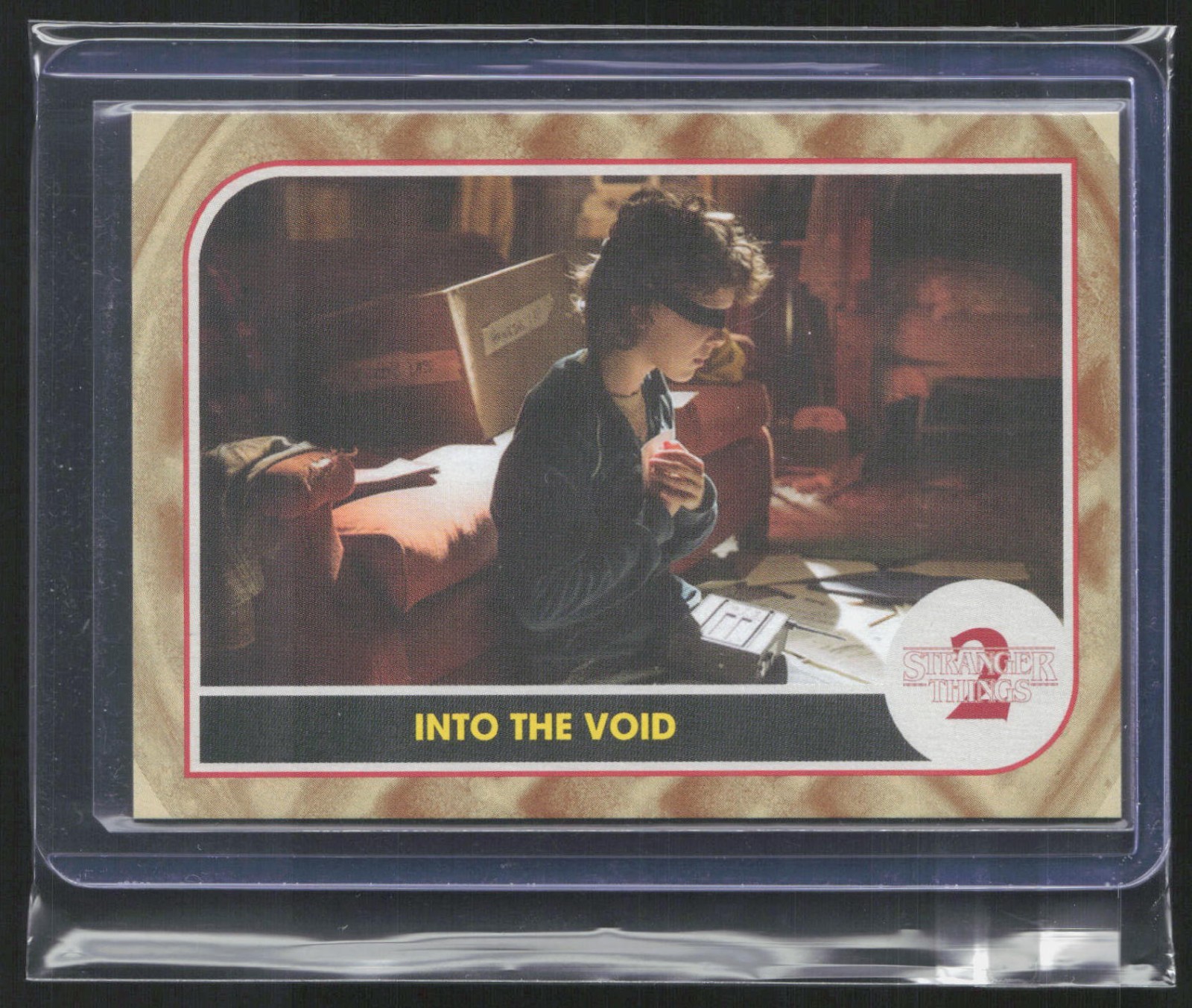 Topps Stranger Things Stagione 2 2019 Waffle Parallel ST-46 Into The Void #/11