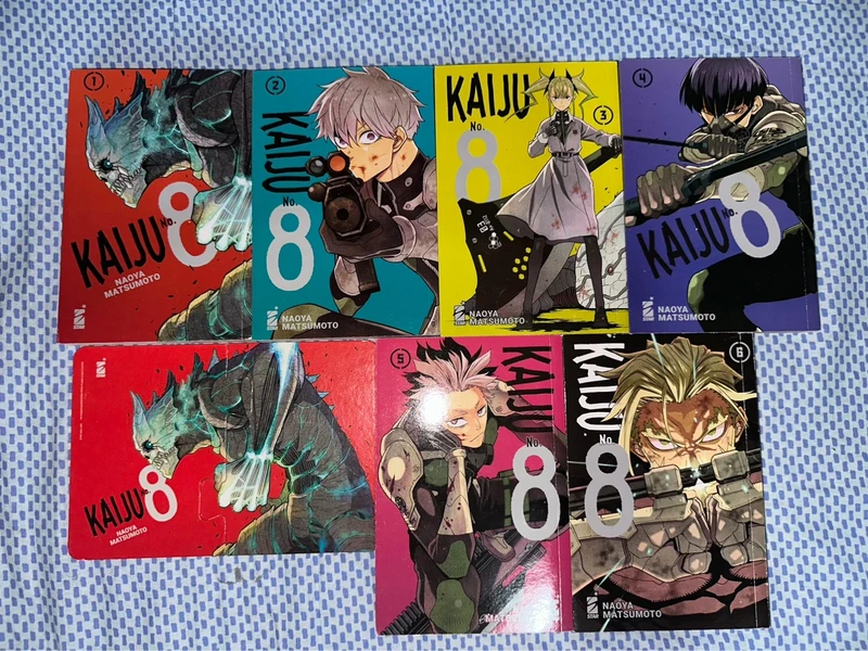 Kaiju No. 8 Lotto Manga Vol da 1 a 6 Star Comics + Illustration Card Gadget