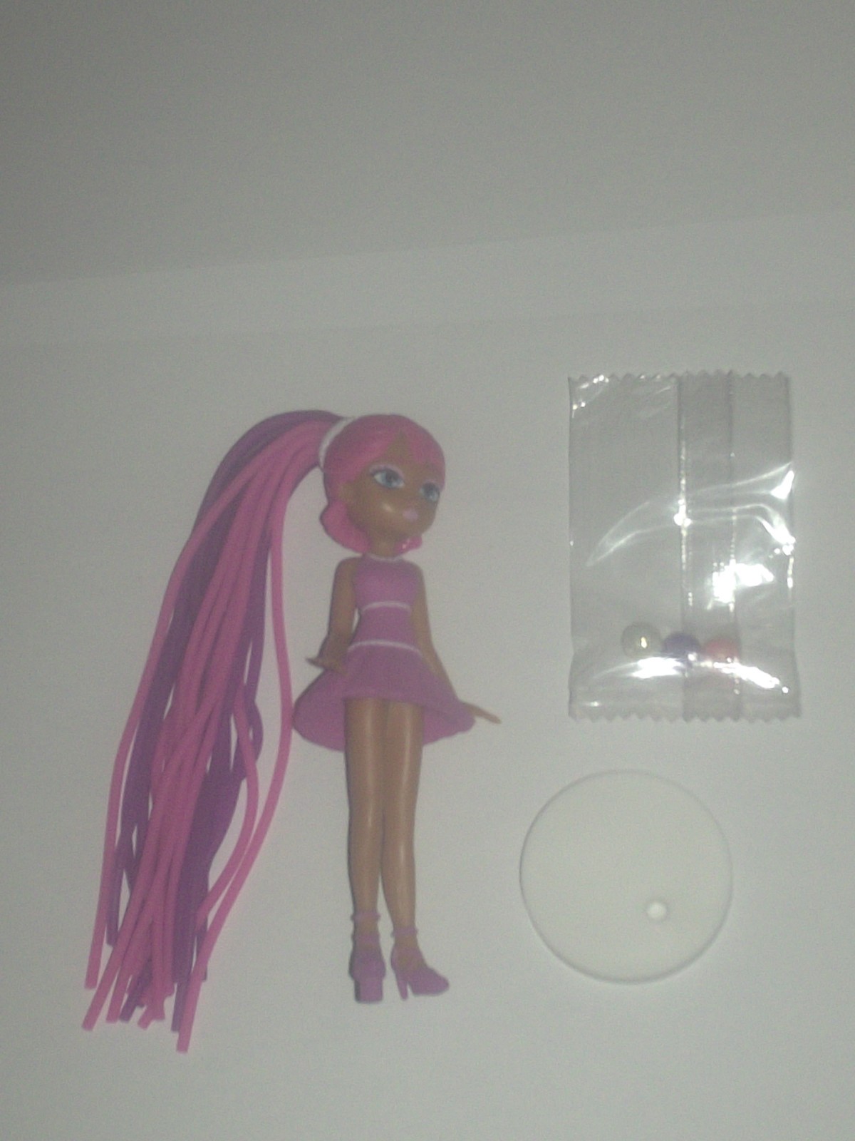 UNA PICCOLA BAMBOLA DI CHIX GIRLS CLUB FASHION DOLLS BLUE OCEAN (29.082)