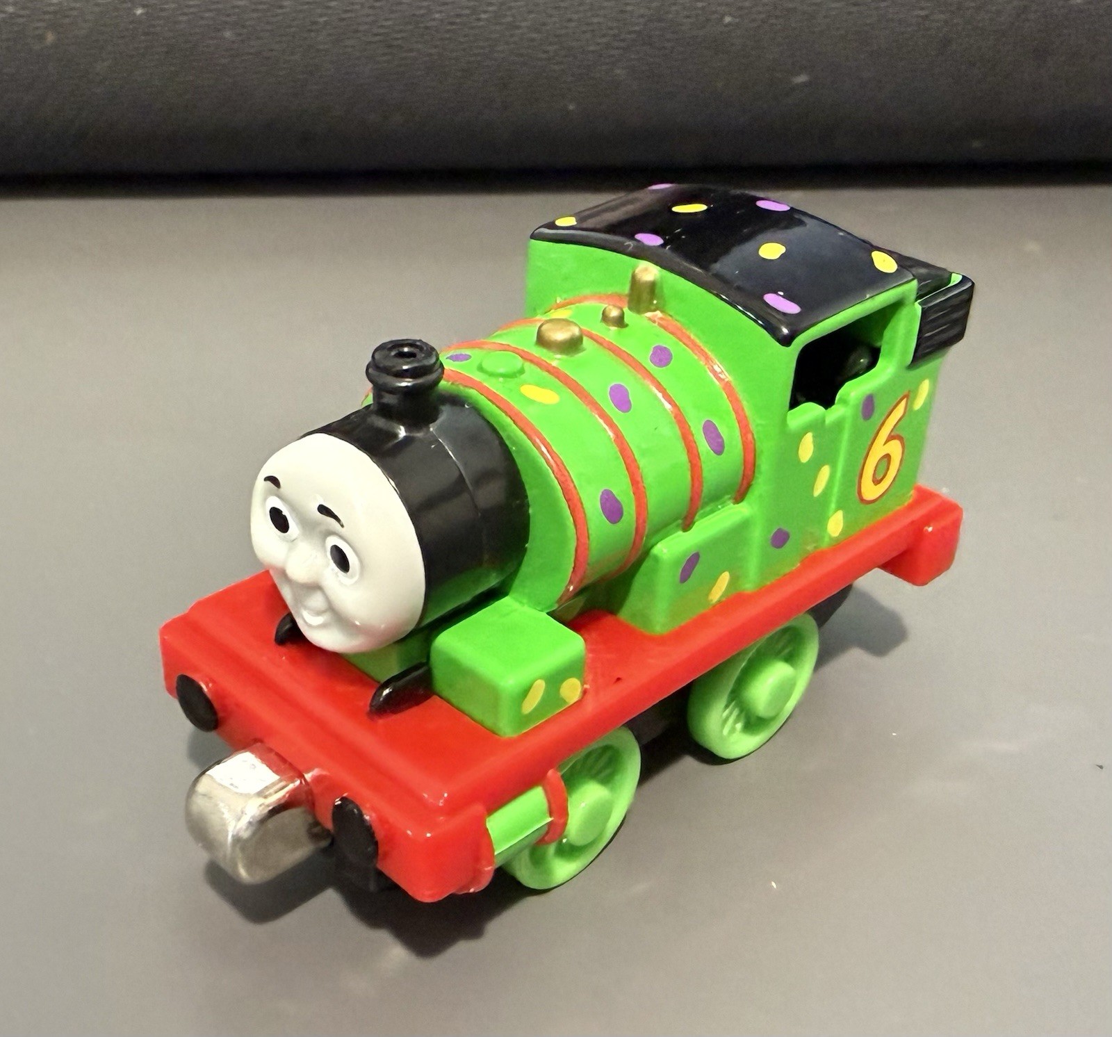Thomas & Friends Take-n-Play 2009 Jelly Bean Percy T2243 Die-Cast Train Rare