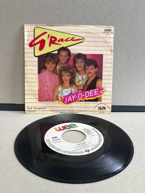 Disque vinyle 45 tours 4 Race