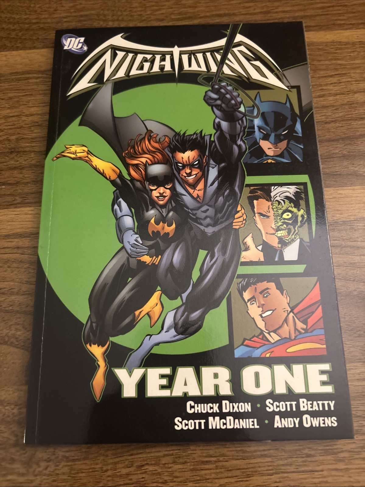 NIGHTWING YEAR ONE TPB TRADE TASCABILE 2005 DC Comic Chuck Dixon Dick Grayson