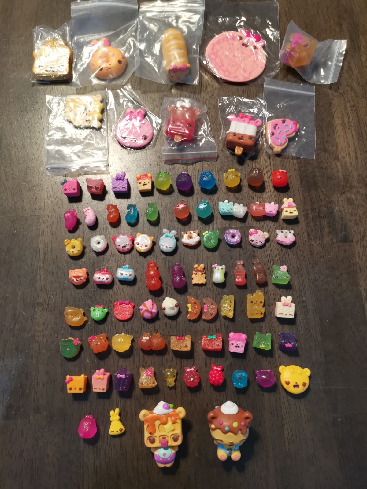 Num noms toys