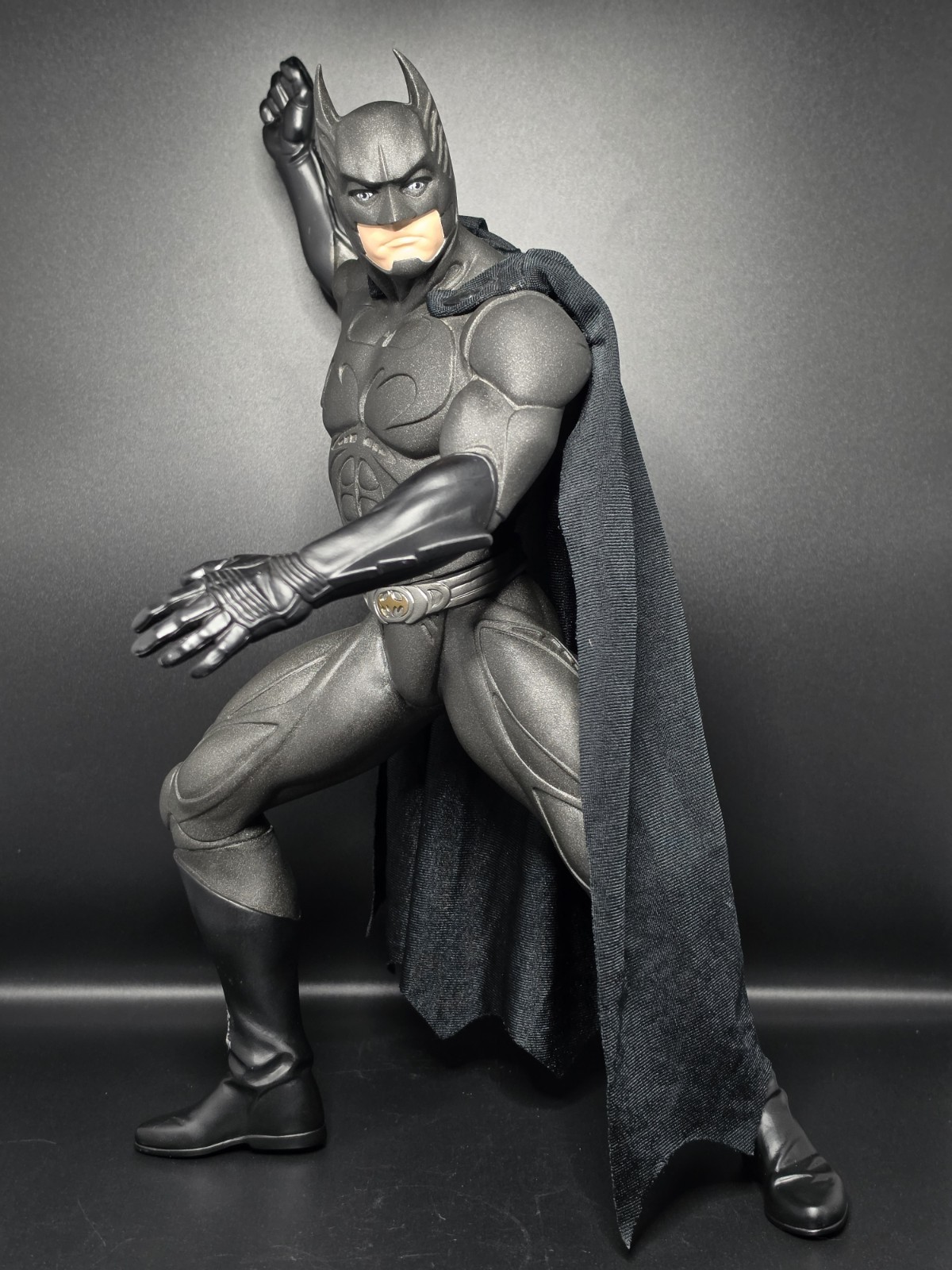 Vintage 1995 Kenner Batman Figure DC Comics Large Display Statue Cloth Cape 13’’