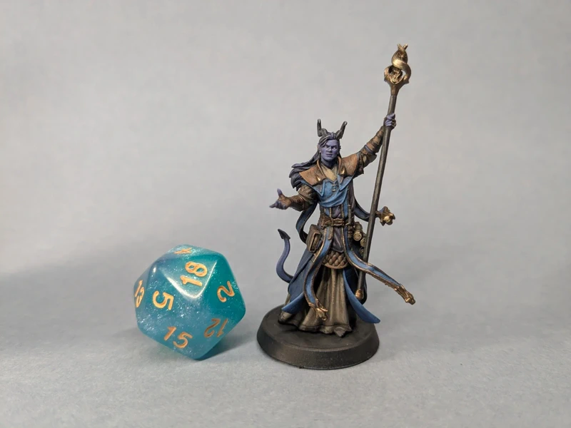 Painted miniature: tiefling wizard for tabletop RPGs - 32mm, DnD, HeroQuest, Pathfinder