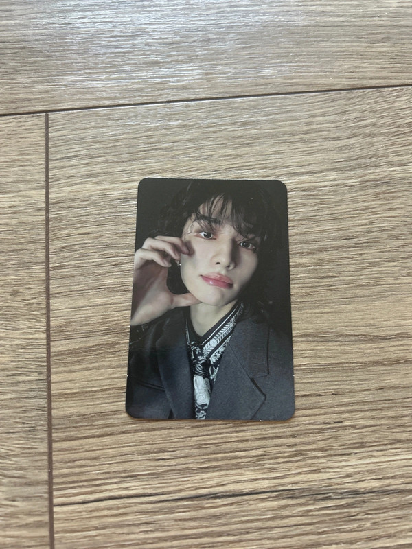 hyunjin photocard HOP