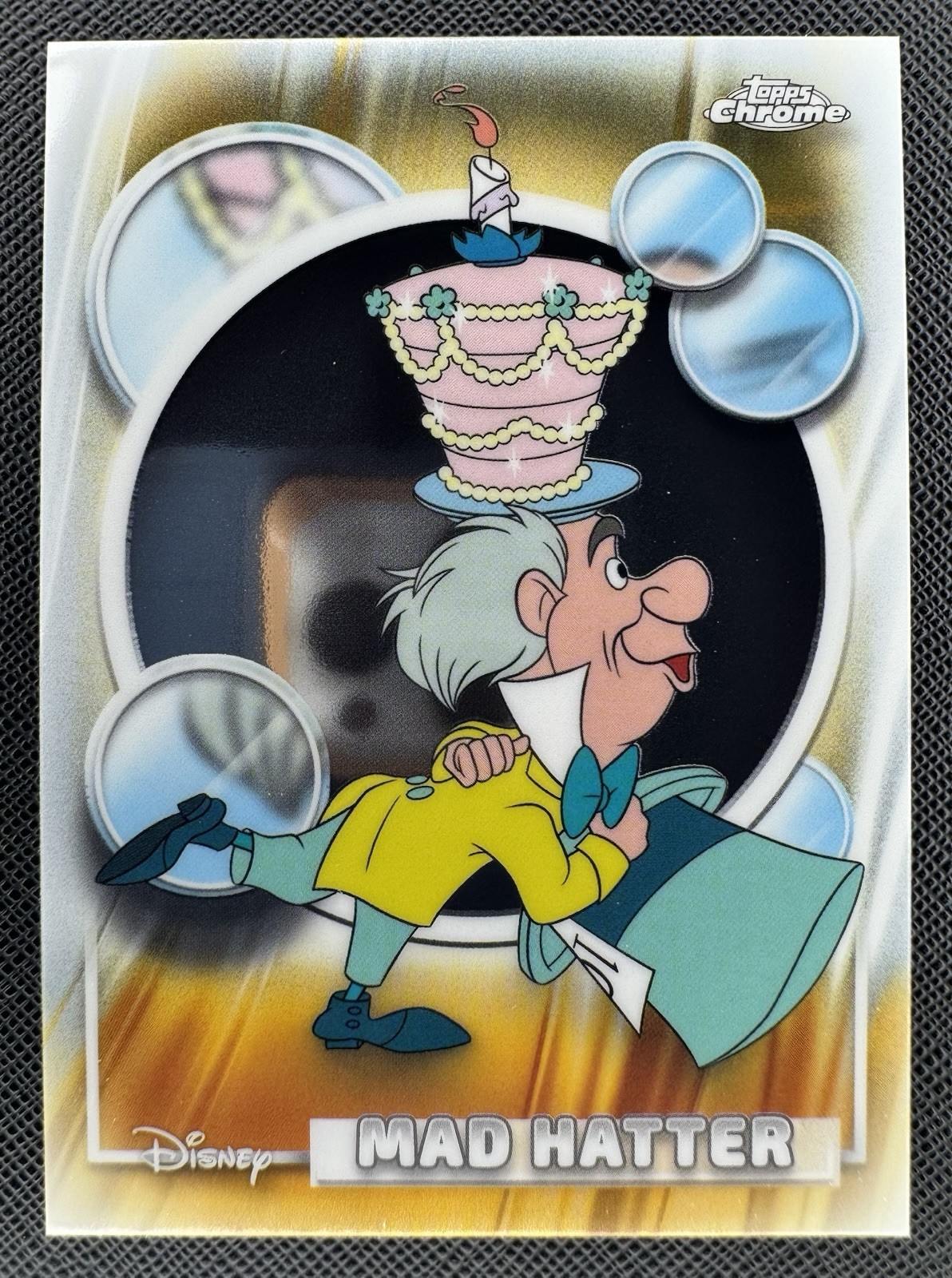 Topps Chrome Disney 2026 Alice nel Paese delle Meraviglie Cappellaio Matto Inserto Scheda #76